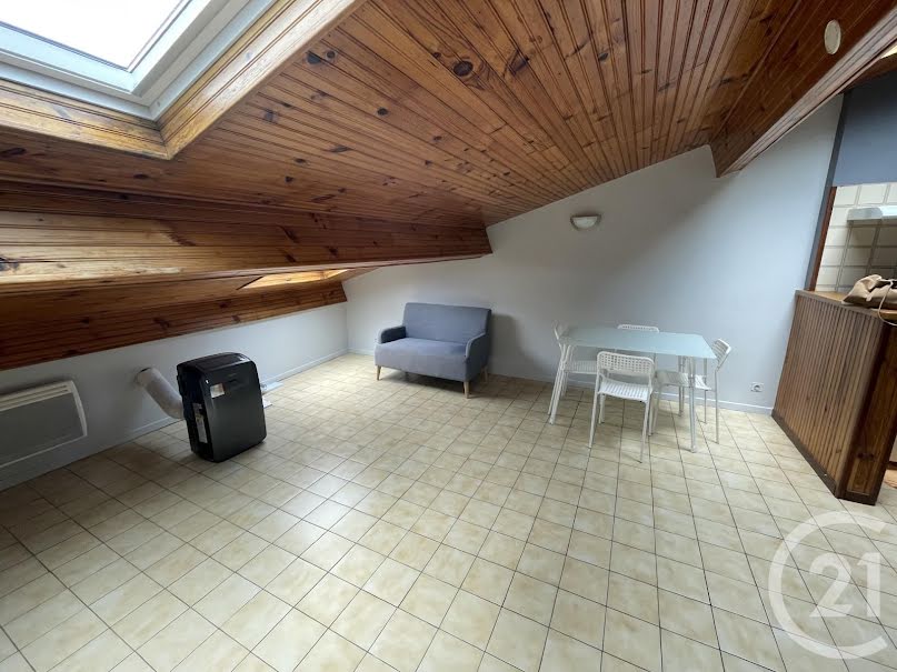 Location meublée appartement 2 pièces 38.98 m² à Pamiers (09100), 400 €