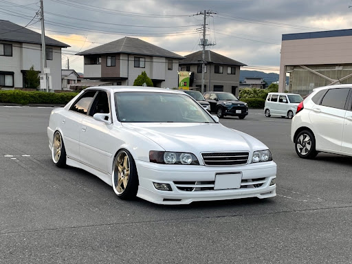 チェイサー Jzx100の低そうで低くない少し低い車 ドライブ 車高調整 6月は改造車取締り月間に関するカスタム メンテナンスの投稿画像 車 のカスタム情報はcartune