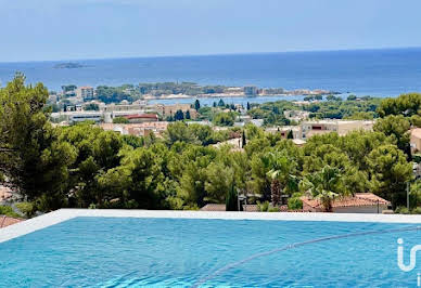 House with pool and terrace 8