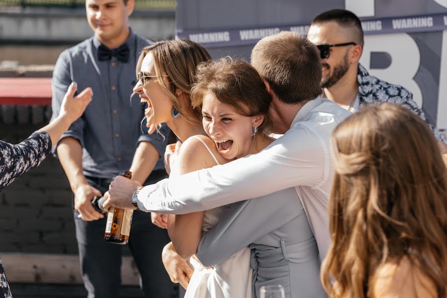 Fotógrafo de casamento Alina Postoronka (alinapostoronka). Foto de 27 de julho 2020