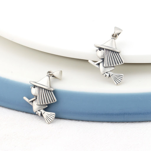 Title 4, Exquisite Original Cute Womens Personalized Pe...