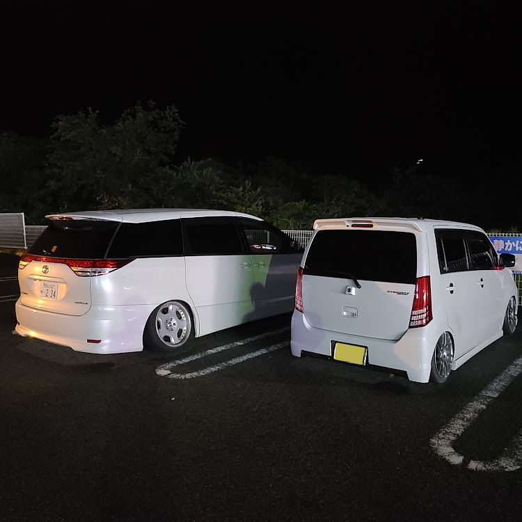エスティマの日正タイヤ車高調・鬼キャン？・純ベタもどき・コラボ写真に関するカスタム事例の投稿画像4枚目