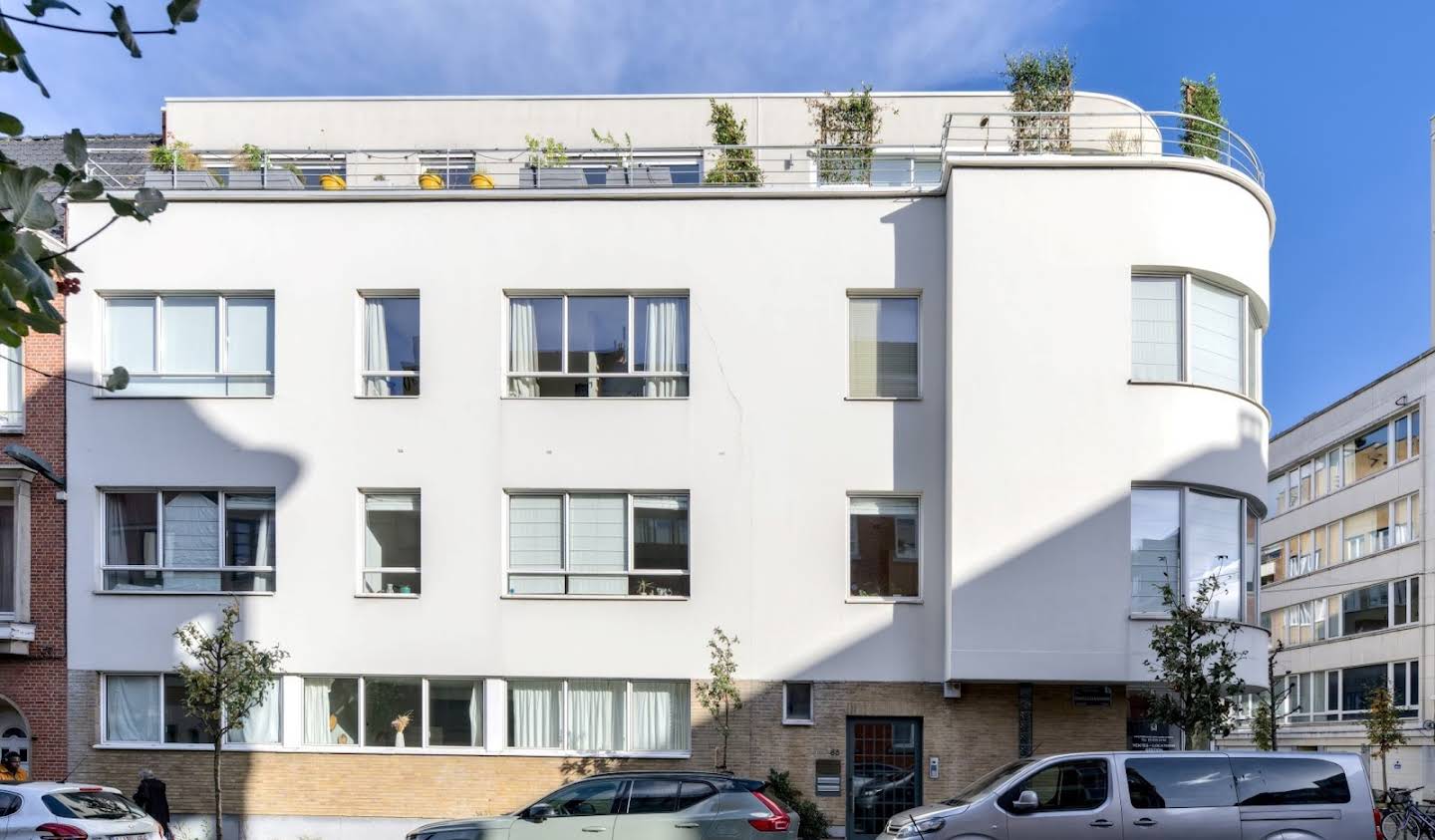 Apartment with terrace Ixelles