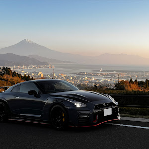 NISSAN GT-R R35