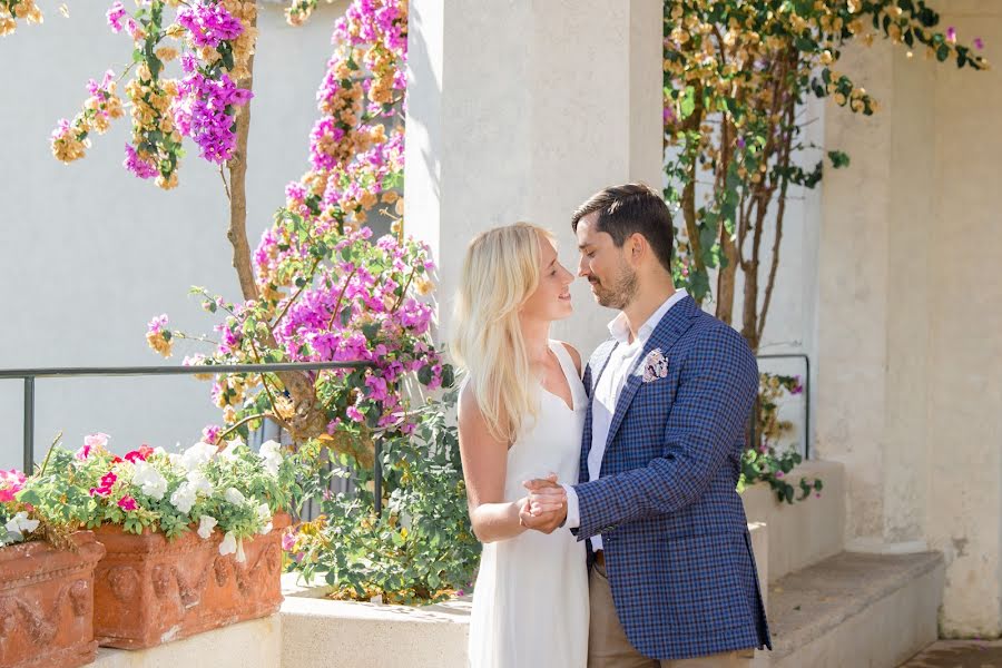 Fotografo di matrimoni Natalia Reznichenko (lovenotesphoto). Foto del 10 gennaio 2018