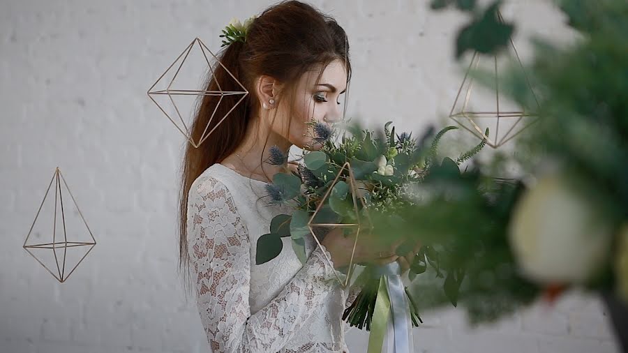 Photographe de mariage Valentin Puzanov (puzanov). Photo du 15 avril 2017