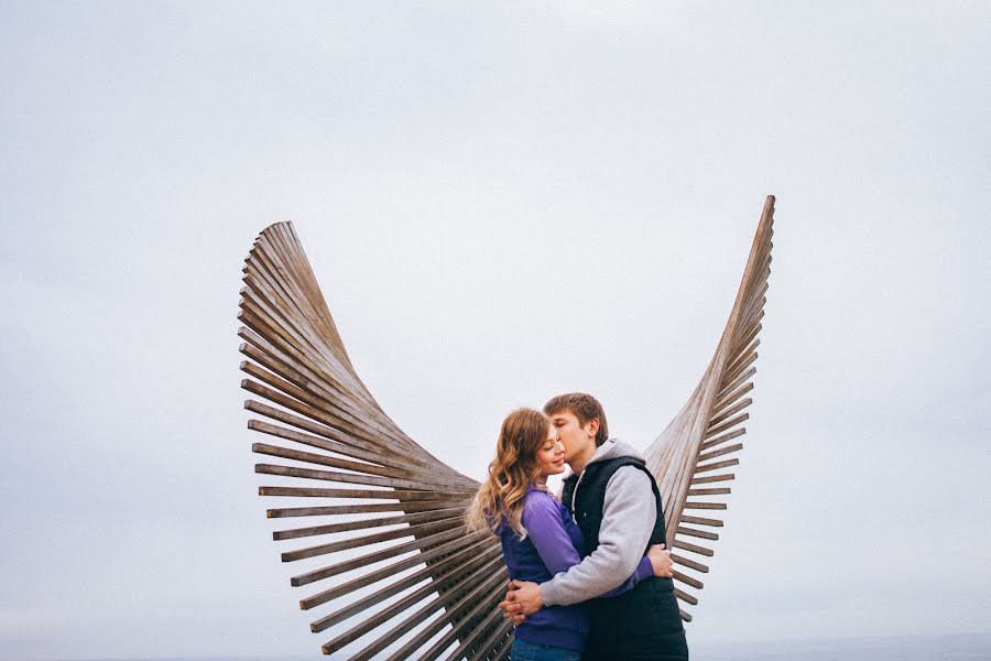 Fotógrafo de casamento Pavel Dzhioev (nitropasha). Foto de 17 de fevereiro 2015