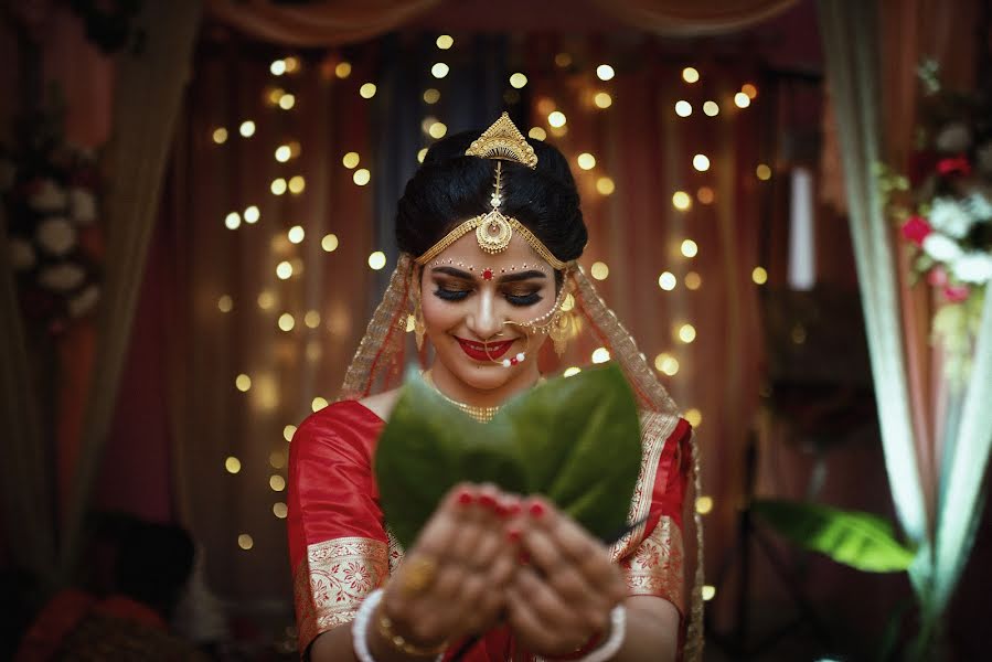 Fotografo di matrimoni Ranodeep Bhattacherjee (thewed-rings). Foto del 10 giugno 2021