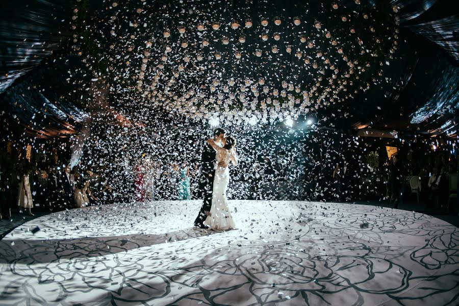 Fotógrafo de casamento Carlos Mendoza Aguilar (carlospuntoblu). Foto de 25 de julho 2018