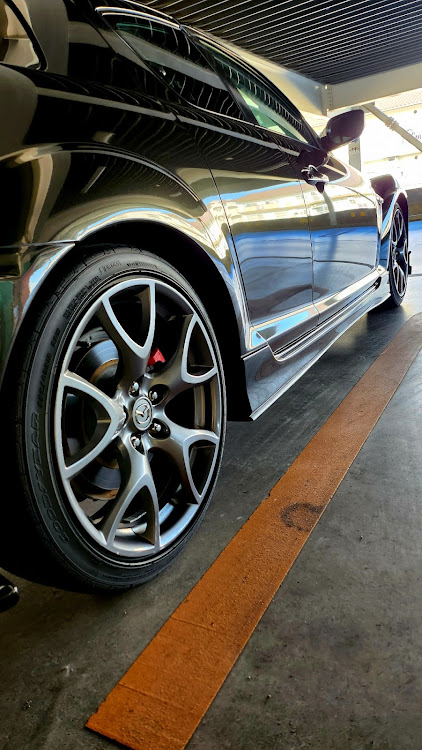 RX-8のRX-8・rx8・se3p・立駐・燃費悪いところ以外最高の車に関するカスタム事例の投稿画像4枚目