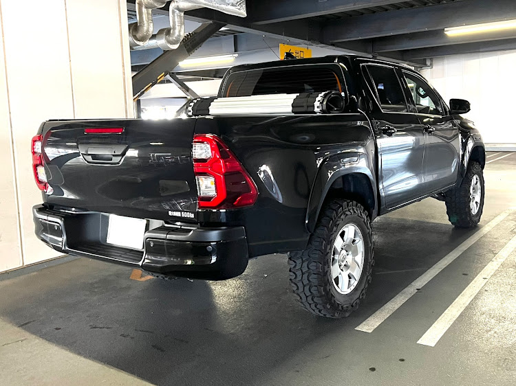 ハイラックスのリフトアップ・ハイラックス・GUN125・ハイラックスGUN125・265/70R17に関するカスタム事例の投稿画像1枚目