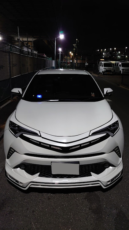 C-HRのROWEN・discover＿ct・夜勤前の撮影・目指せPickUpCars・イイネ！は見ましたよ！の証😃に関するカスタム事例の投稿画像6枚目