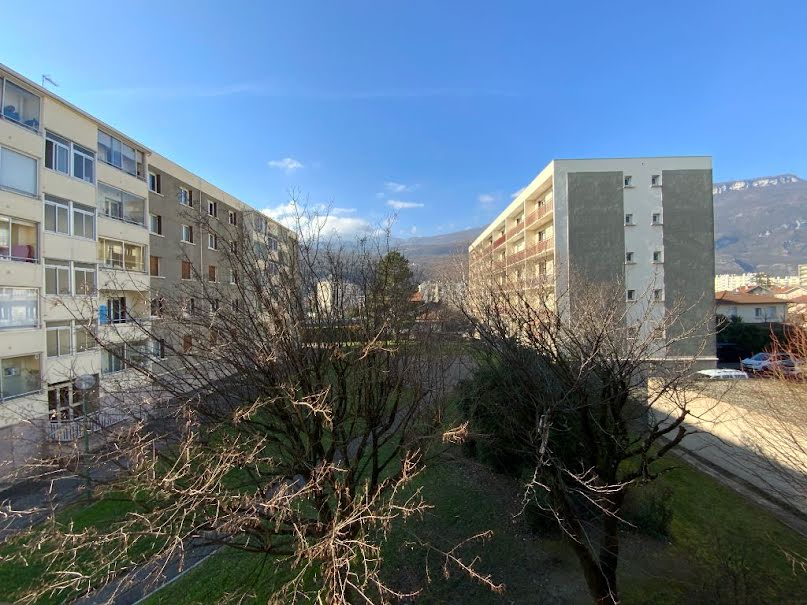 Location  appartement 1 pièce 28 m² à Fontaine (38600), 600 €