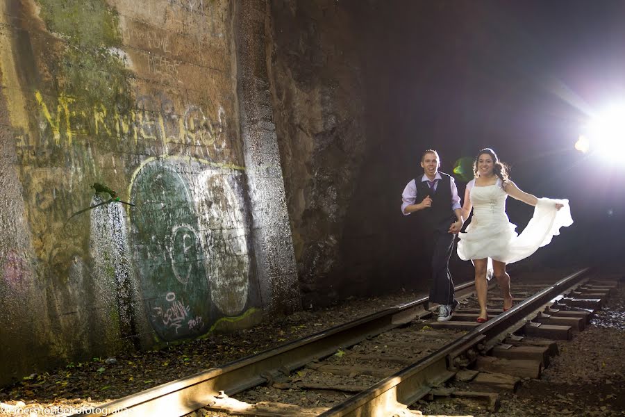Wedding photographer Emerson Ribeiro (emersonriberiro). Photo of 20 August 2014