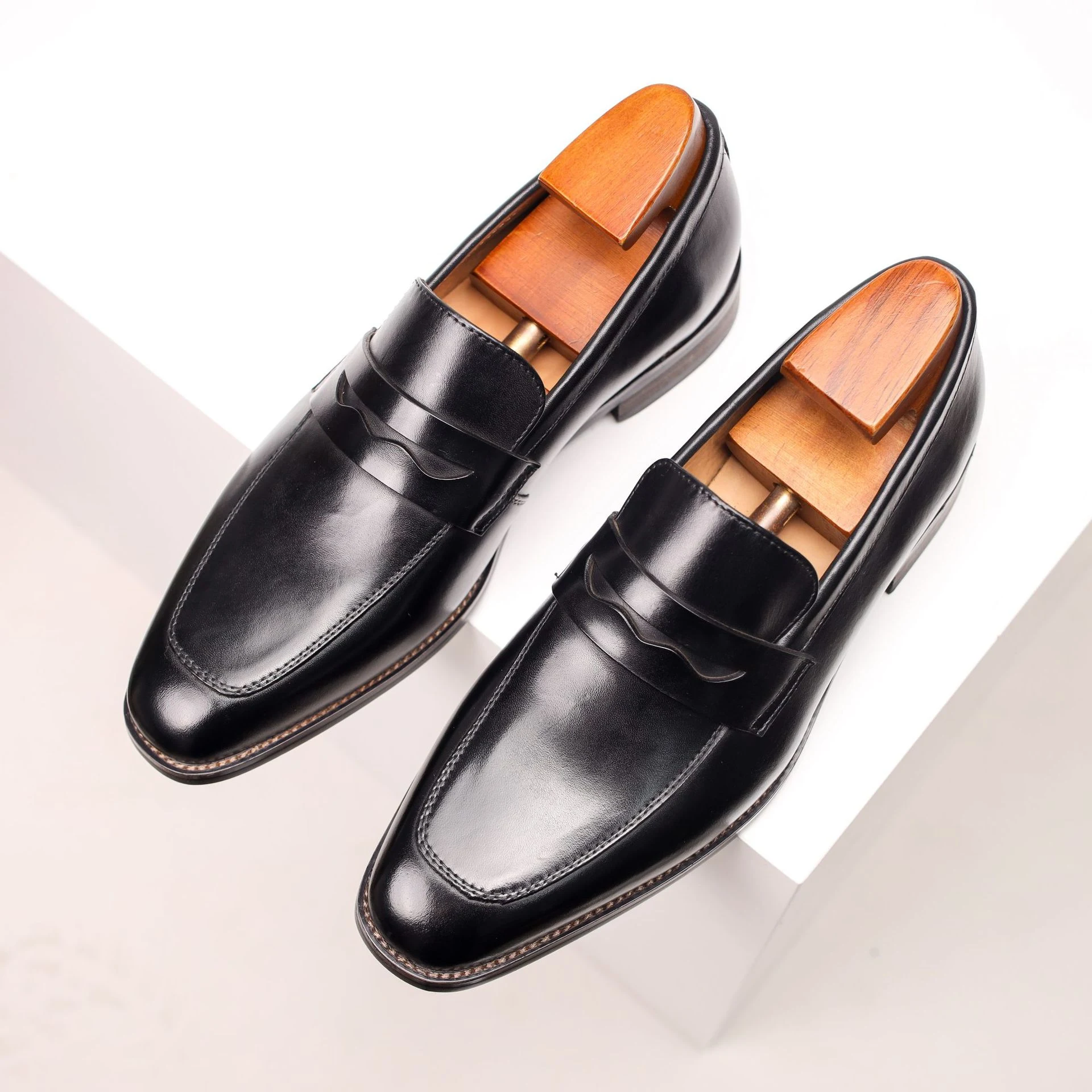 Title 7, Chaussures en cuir pour homme, business, premiè...