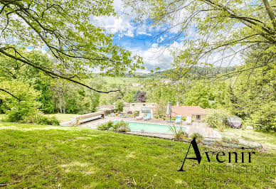 House with pool and terrace 1