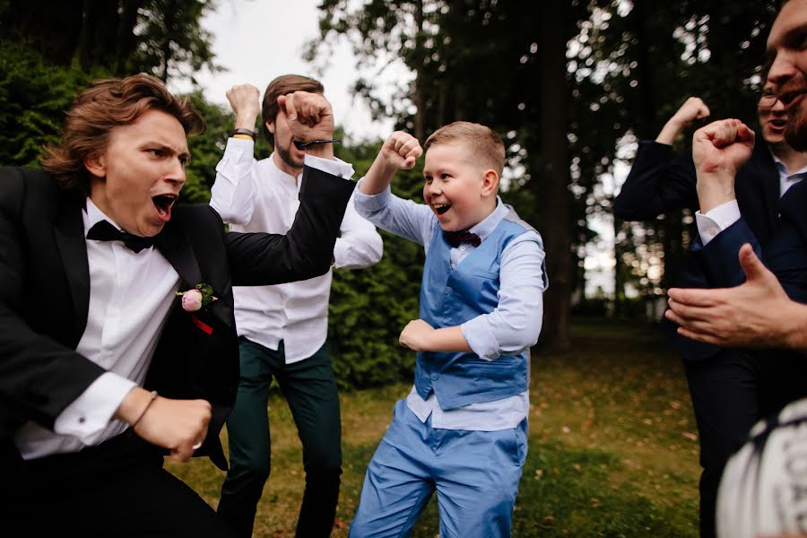 Fotógrafo de casamento Marina Lobanova (lassmarina). Foto de 21 de dezembro 2019