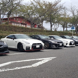 NISSAN GT-R R35