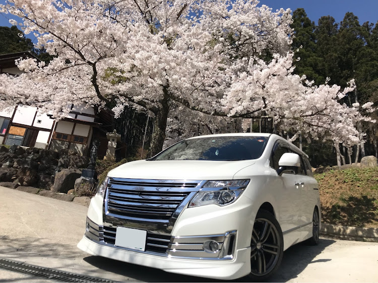 エルグランドのToshi1986さんが投稿したカスタム事例の投稿画像1枚目