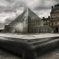 Louvre di 