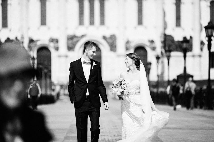 Fotógrafo de casamento Andrey Parfenov (yadern). Foto de 13 de outubro 2015