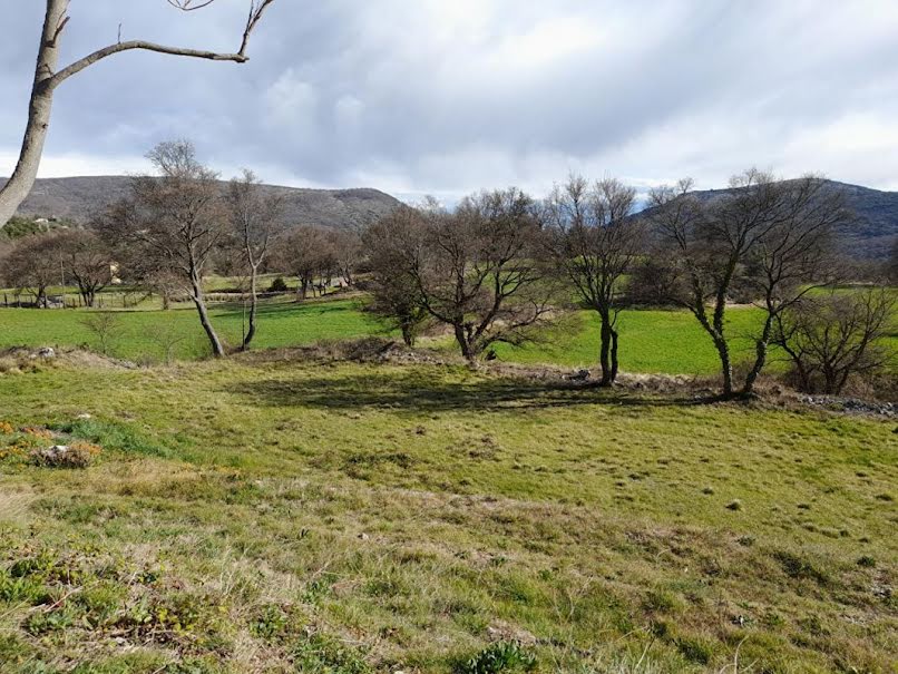 Vente terrain  1060 m² à Escragnolles (06460), 120 000 €