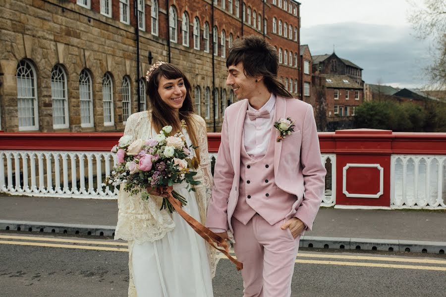 Fotógrafo de bodas Ellie Grace (elliegphotograph). Foto del 2 de julio 2019