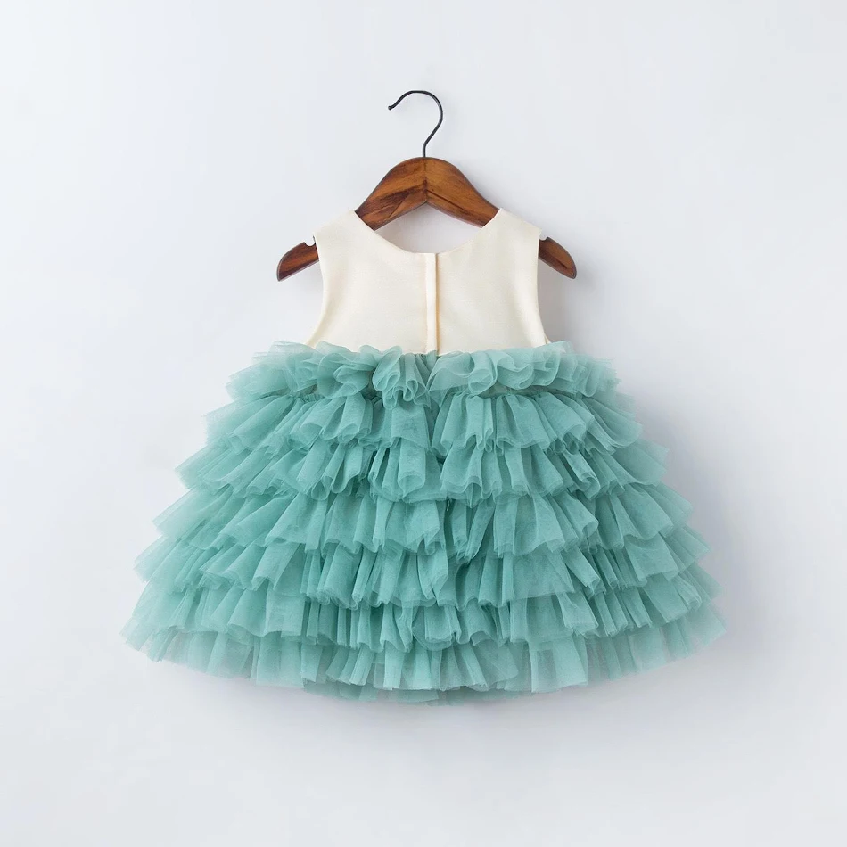 Schattige baby outfit met tule tutu rokje voor meisjes. Perfect voor foto's en feestjes. Zacht, comfortabel en lief.