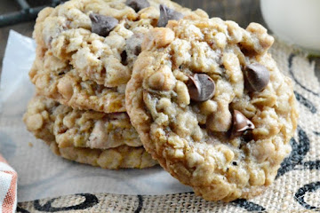 Oatmeal Butterscotch Chocolate Chip Cookies