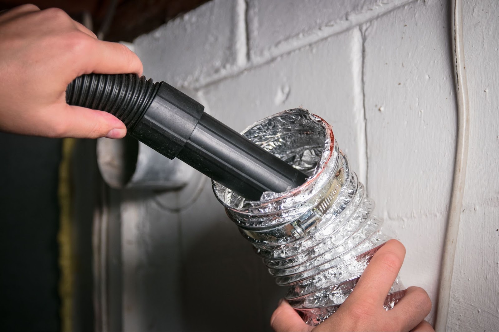 Signs That You Should Clean Your Dryer Vent