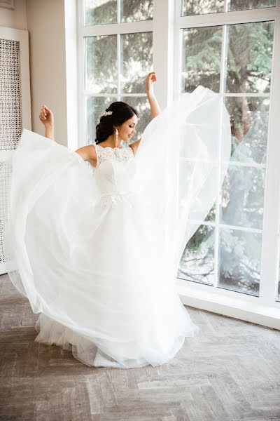 Wedding photographer Nastya Kovski (nastyakovski). Photo of 20 October 2017