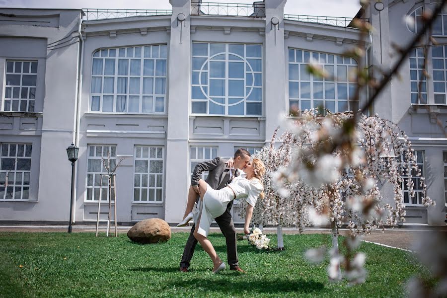 Fotografo di matrimoni Natalya Bukreeva (sunnysan). Foto del 13 aprile 2022