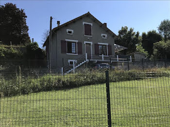 maison à Saint-Pardoux-la-Rivière (24)