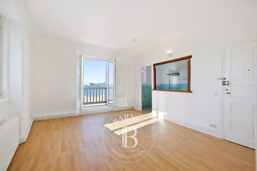 Appartement avec terrasse 3