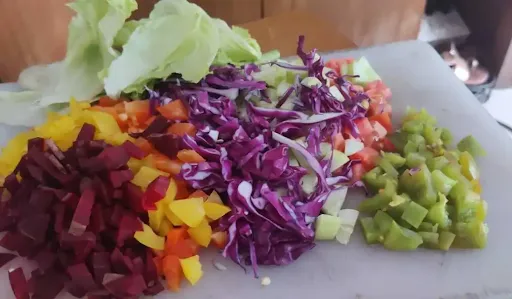 Veg Salad [300 Grams]