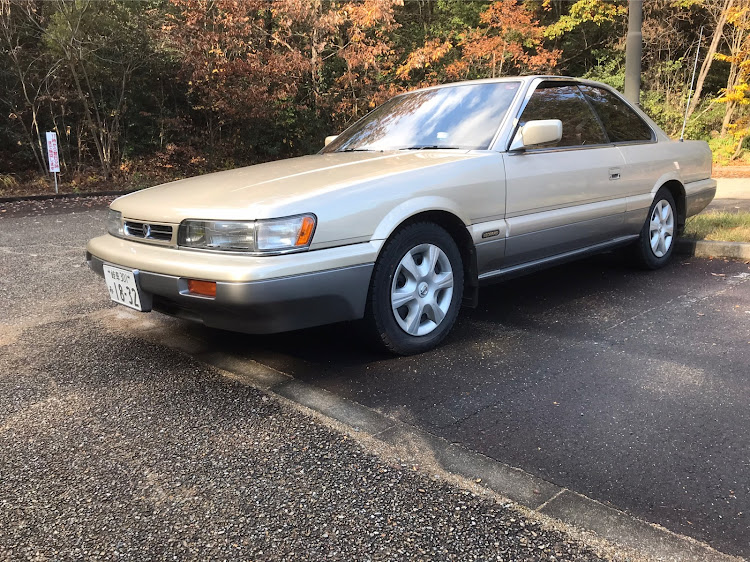 レパードのF31レパード・日産レパード・日産ティーダ・スタッドレスタイヤに関するカスタム事例の投稿画像2枚目