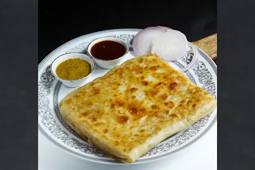 Chicken Mughlai Paratha