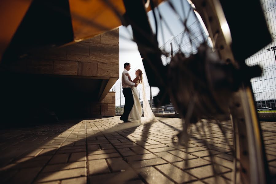 Fotógrafo de bodas Sergey Kaba (kabasochi). Foto del 3 de octubre 2017