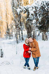 結婚式の写真家Anya Berezuckaya (aberezutskaya)。2017 1月31日の写真