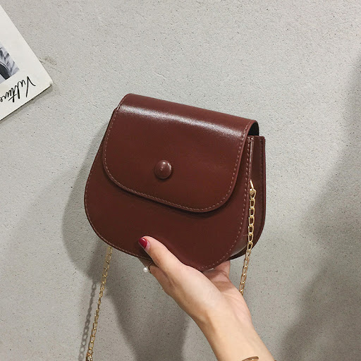 Title 2, Womens chain bag, diagonal style crossbody pur...