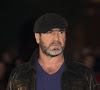 🎥 Eric Cantona évoque son célèbre "high-kick" à un spectateur: "J'aurais dû frapper plus fort"