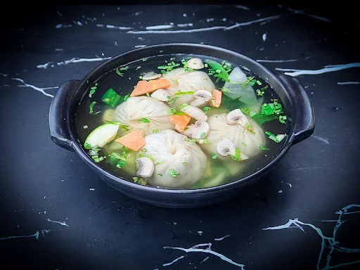 Chicken Dumpling Soup [4 Pcs]