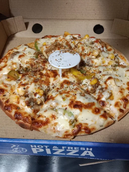 Mix Veg Cheese Pizza