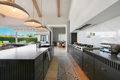 Maison avec piscine et jardin 2