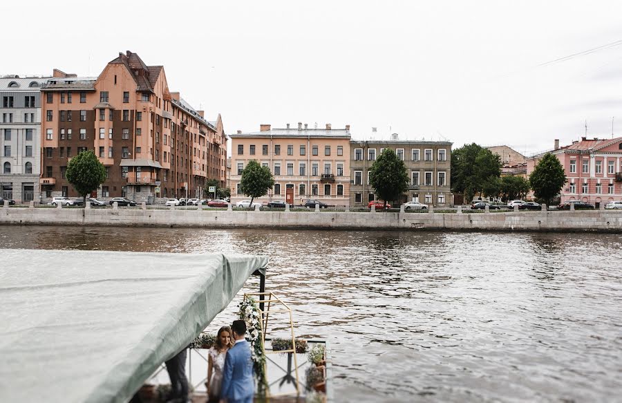 Kāzu fotogrāfs Elena Mikhaylova (elenamikhaylova). Fotogrāfija: 13. jūlijs 2019