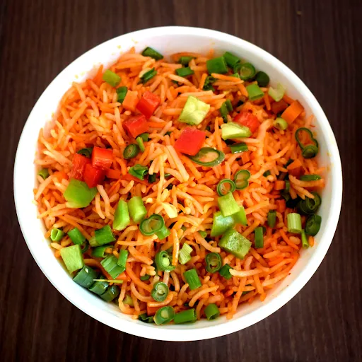 Sehezwan Veg Fried Rice /noodles