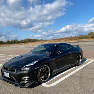 NISSAN GT-R R35