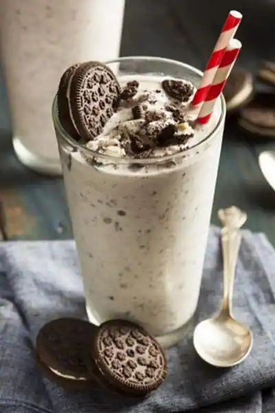 Kesar Pista + Oreo Shake