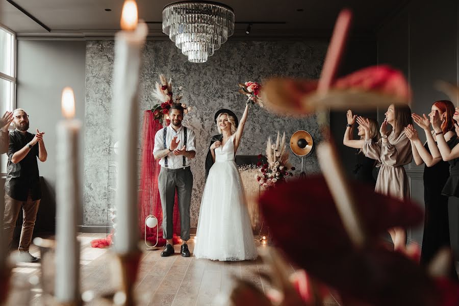 Fotógrafo de casamento Aleksandr Potapkin (sashapotapkin). Foto de 20 de agosto 2021