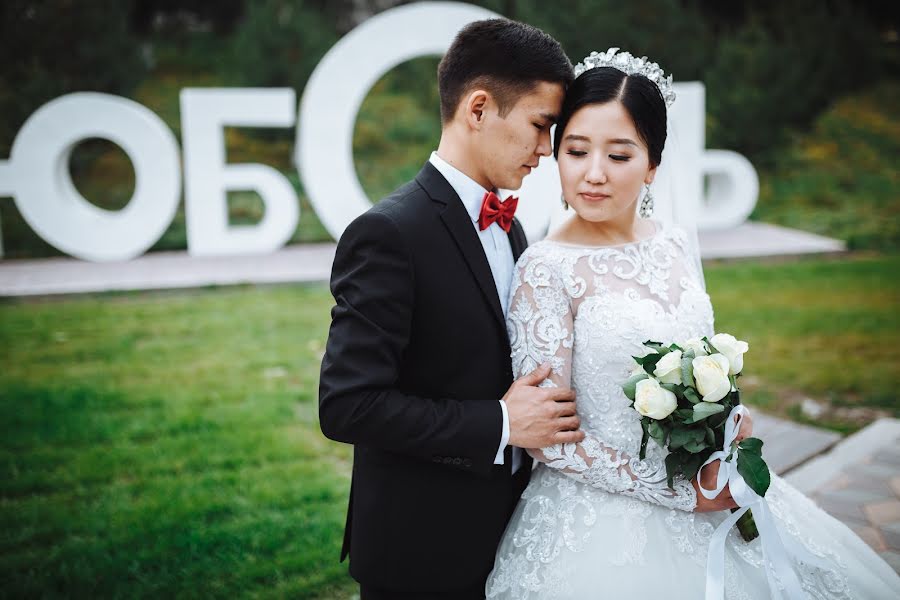 Wedding photographer Adilet Topchubaev (atop). Photo of 15 February 2018